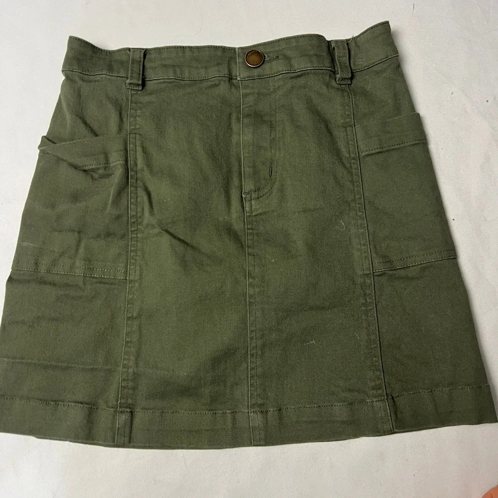 Lot of 3 Nike‎ Copper Key gb Girls Shorts Skirt Bundle Athletic Casual Size M